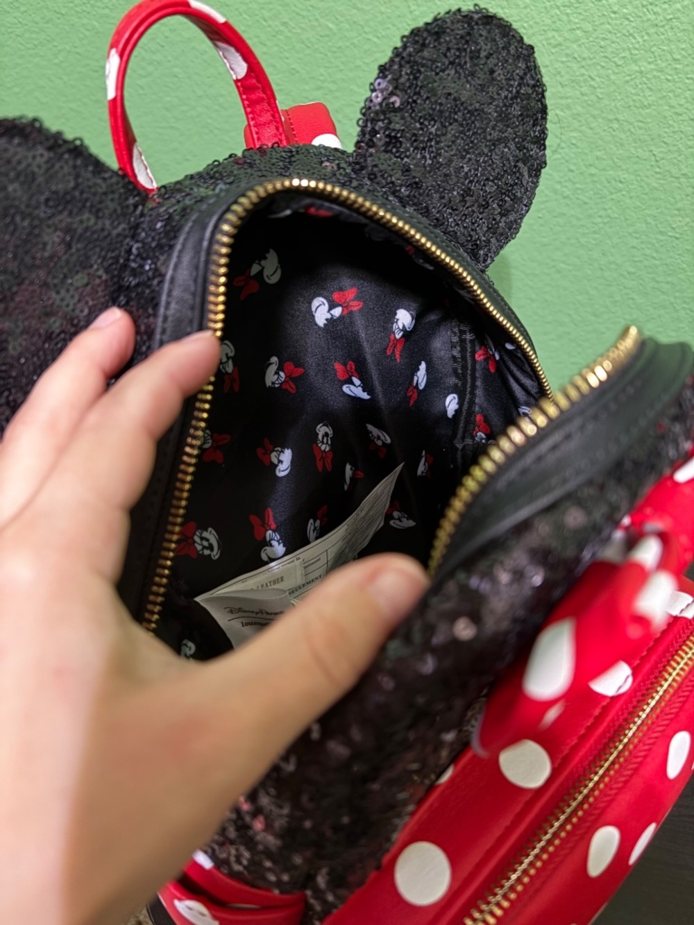 Minnie Mouse-Loungefly Backpack - Picture 3 of 3